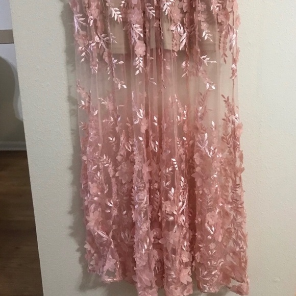 Gianni Bini Gigi Floral Applique Illusion … - Picture 5 of 13